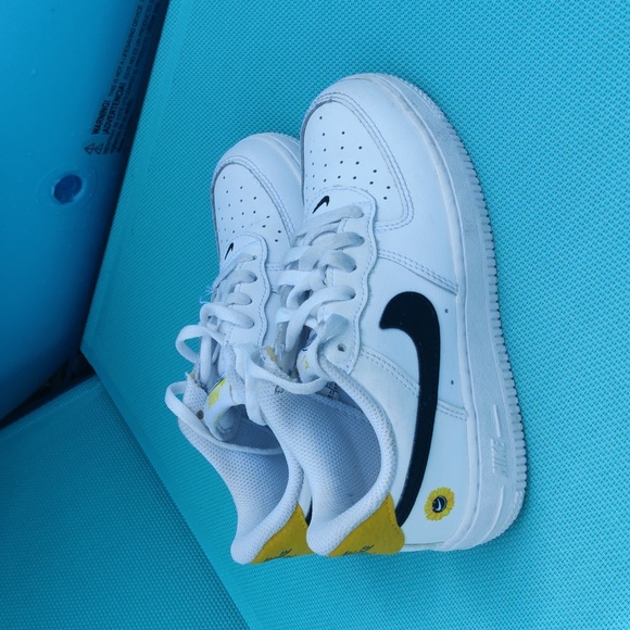 Nike boys sneakers - Picture 7 of 9